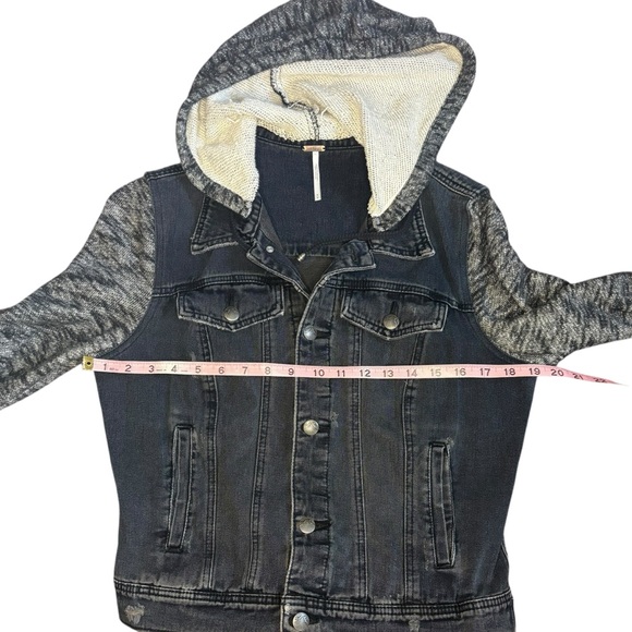 Free People Mixed Media Hooded Denim Jacket– Size M - Picture 8 of 10
